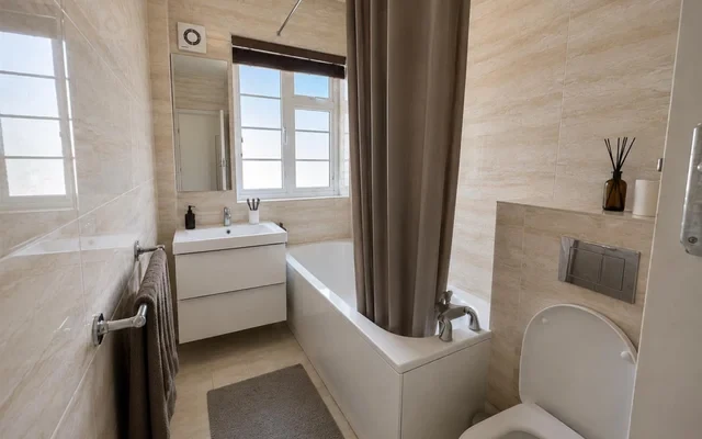 LH-West Kensington Court 3