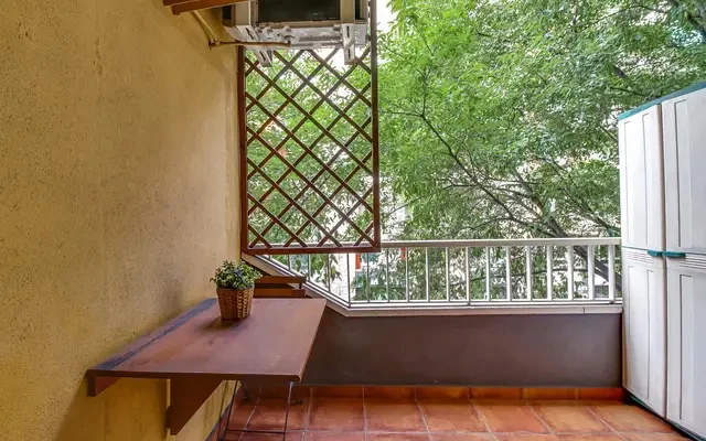 studio in La Sagrada Familia (Eixample) 0