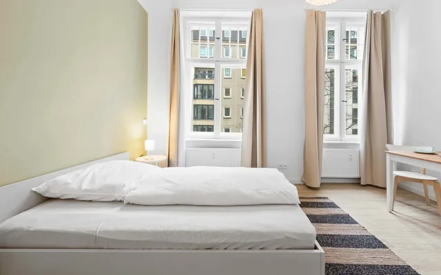 Schönes und voll möbliertes Studio Apartment in Berlin 2