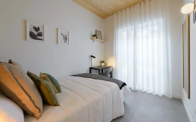 Cuatro Caminos premium shared apartment 1