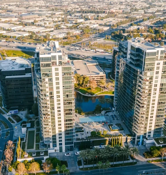 Skyline Apartment Rentals at MacArthur Place