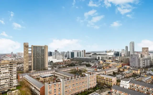 Panoramic Tower, London E14 1