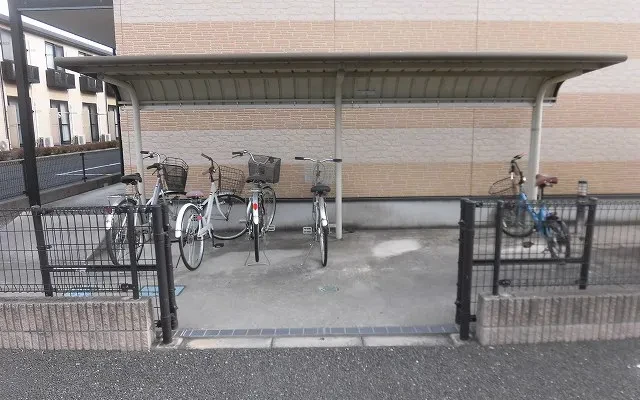 レオパレスセレッソ 3