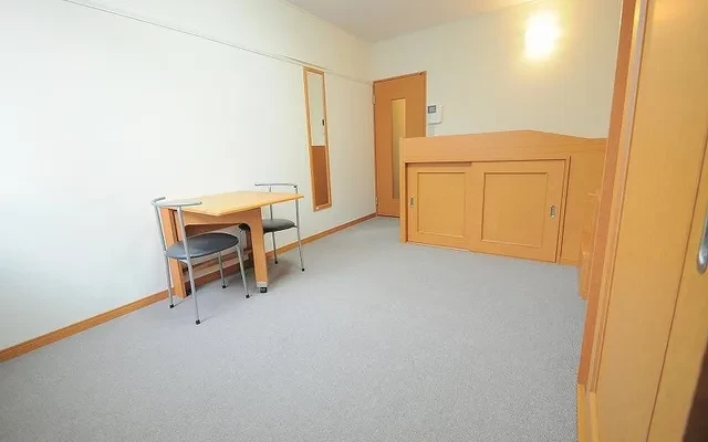 レオパレス昭和町 - Toyooka student accommodation - 204号房间(带独立厨房)