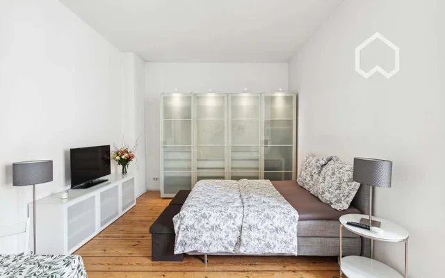 Apartment in Rodenbergstrasse, Berlin for 42 m² 1