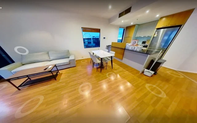 5 Caravel Lane - Melbourne student accommodation - Third room-2006
