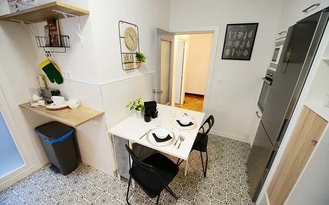 Calle Pintores Zubiaurre Bilbao 48012 Spain 4