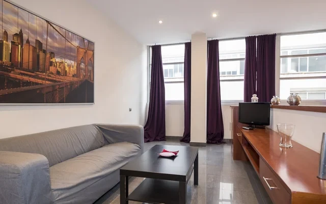 Carrer de Torres i Amat 1 2