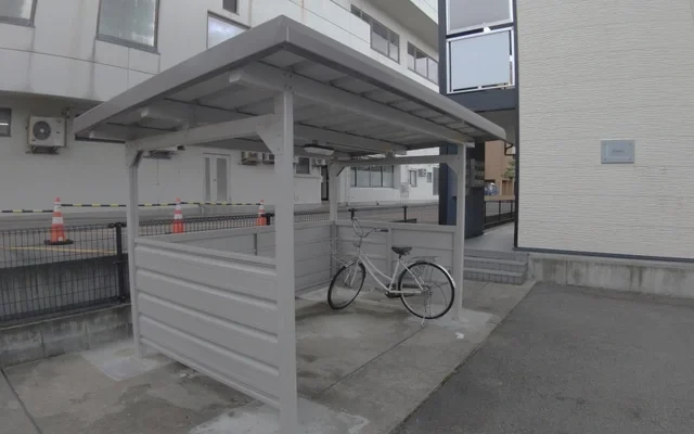 レオパレスＦｏｒｅｓｔ 1