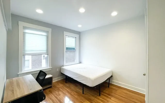 2353-2355 Tilbury Ave 0
