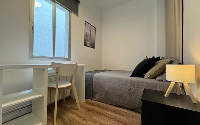 Calle Abades 9 4ºD 4