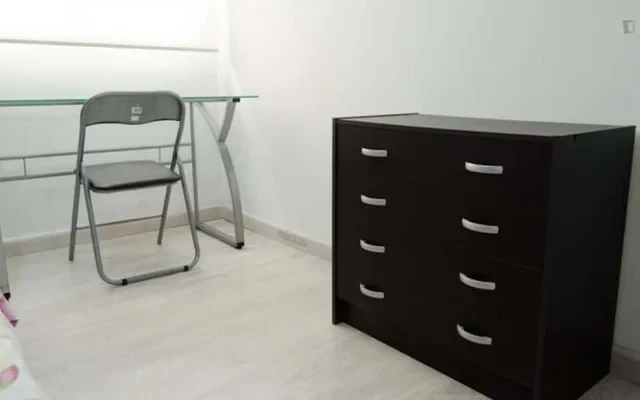 Piso de 3 habitaciones en Benimaclet 0