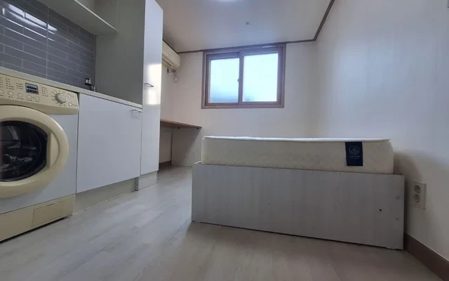 창천동 52-114 - Seoul student accommodation - Studio - Room 201