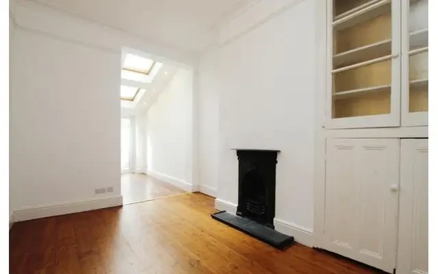 York Avenue - Ashley Down, United Kingdom 1