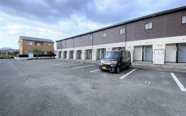 レオパレスみやび 4