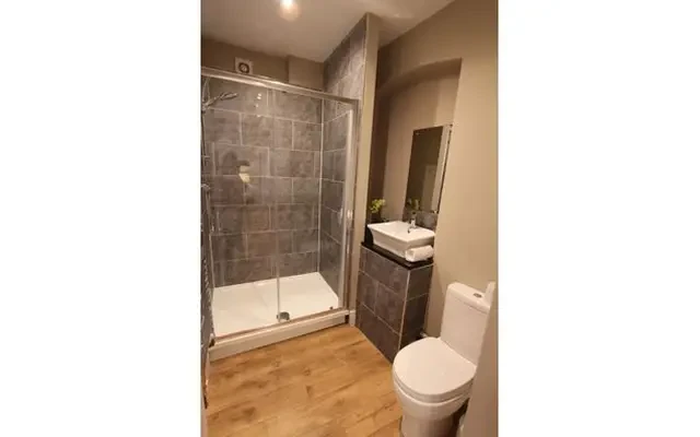 Lower Park Row, BS1 5BJ 3