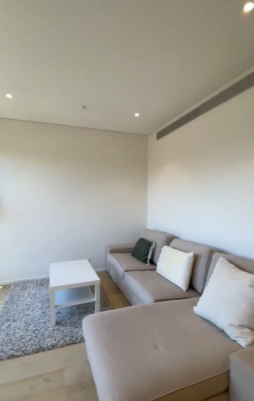 1 Steam Mill Lane 3