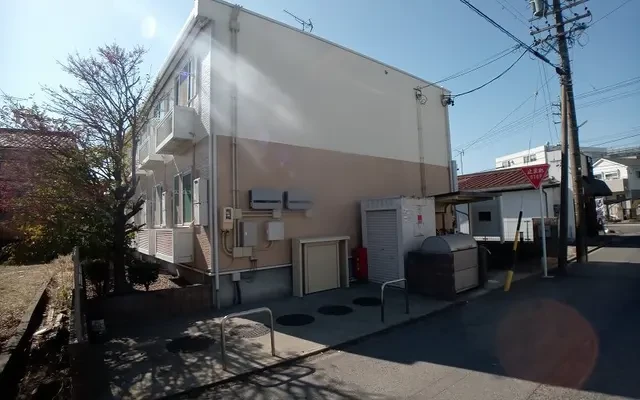 レオパレス地領 4