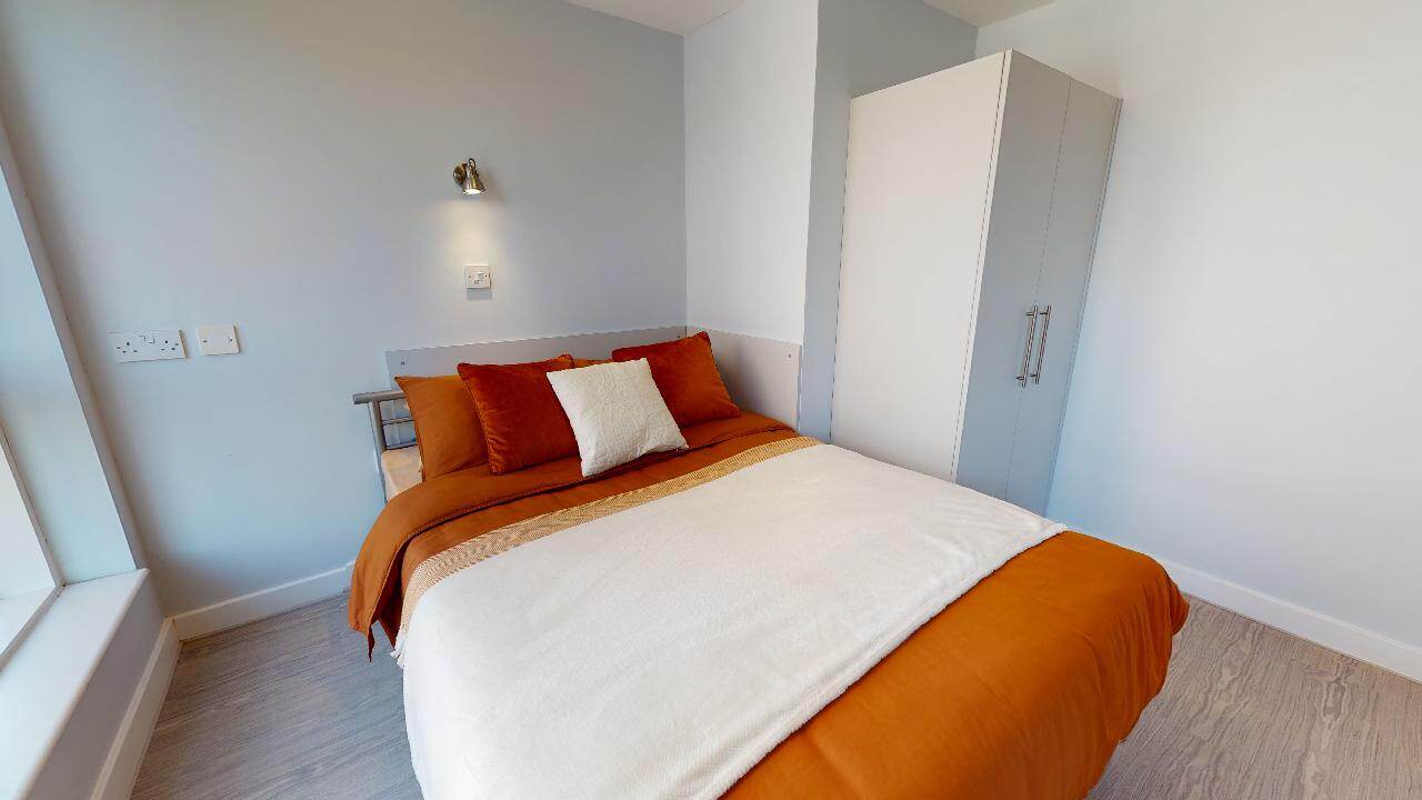 Silver Studio Deluxe