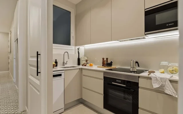 Niria - 2 bedrooms and balcony in Eixample Esquerra 4