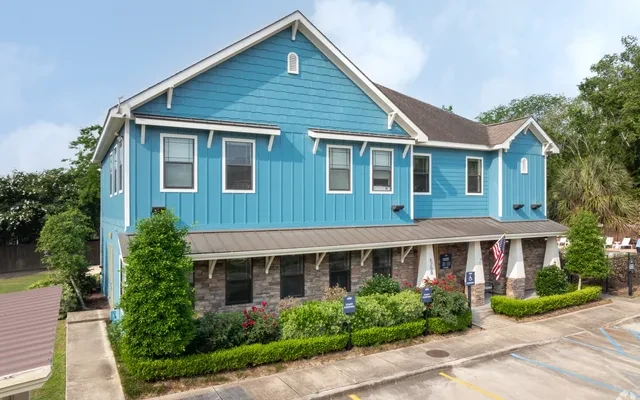 The Villas at Riverbend 1