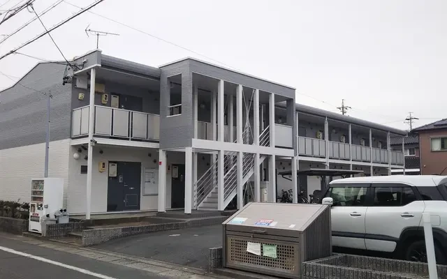 レオパレスマナ 4