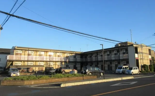 レオパレスエル　ヴェローナ 0