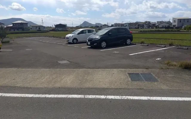 レオパレス華Ⅱ 3
