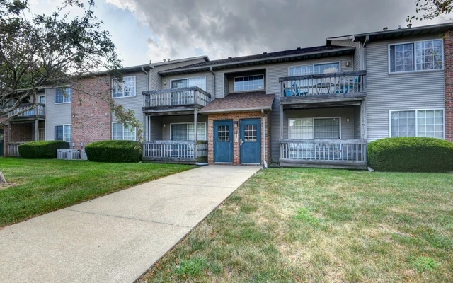 1203 Wesley Ave, Savoy, IL 61874 4