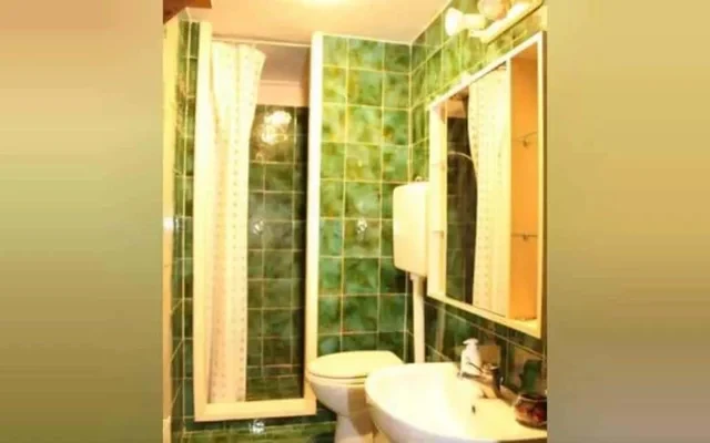 Apartment in Via del Moro, Firenze for 67 m² with 2 bedrooms 4
