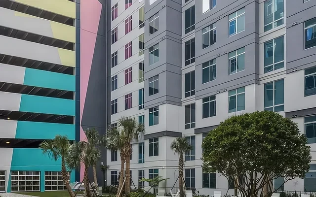 The Julian Orlando 0