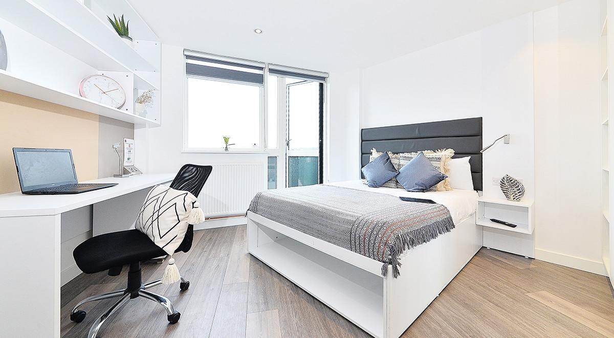 residence near 33 Curzon Street