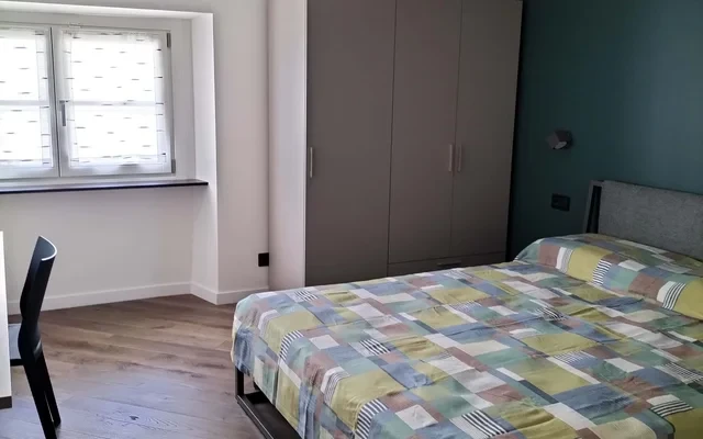 Appartamento con 4 camere a Genova 1
