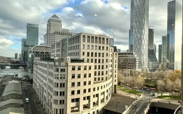 Westferry Circus 9828# 3