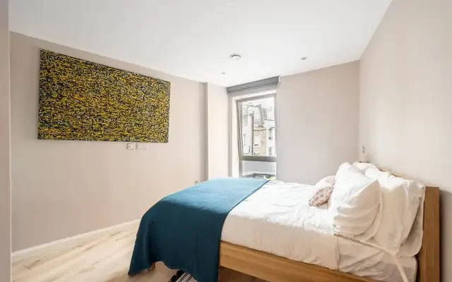 Dungannon House, Fulham Broadway, SW6 4