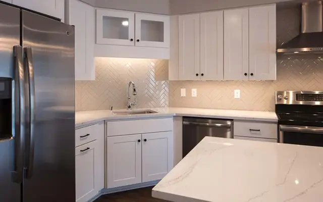 Calhoun Beach Club Apartments 4