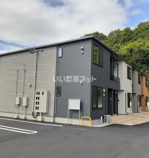 アルバーダ 1階
