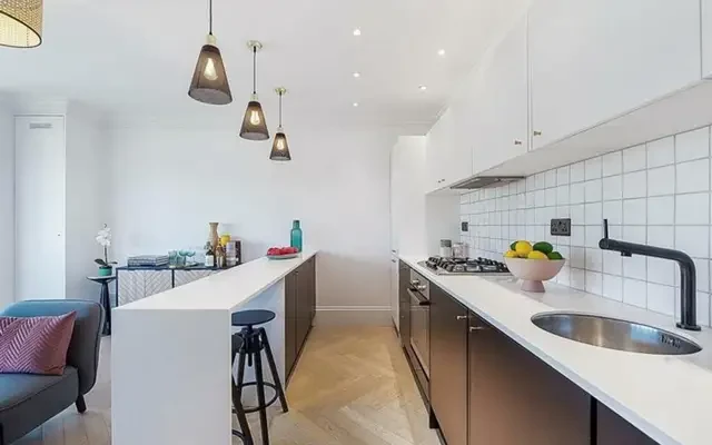 Chatsworth Road 12693# 2