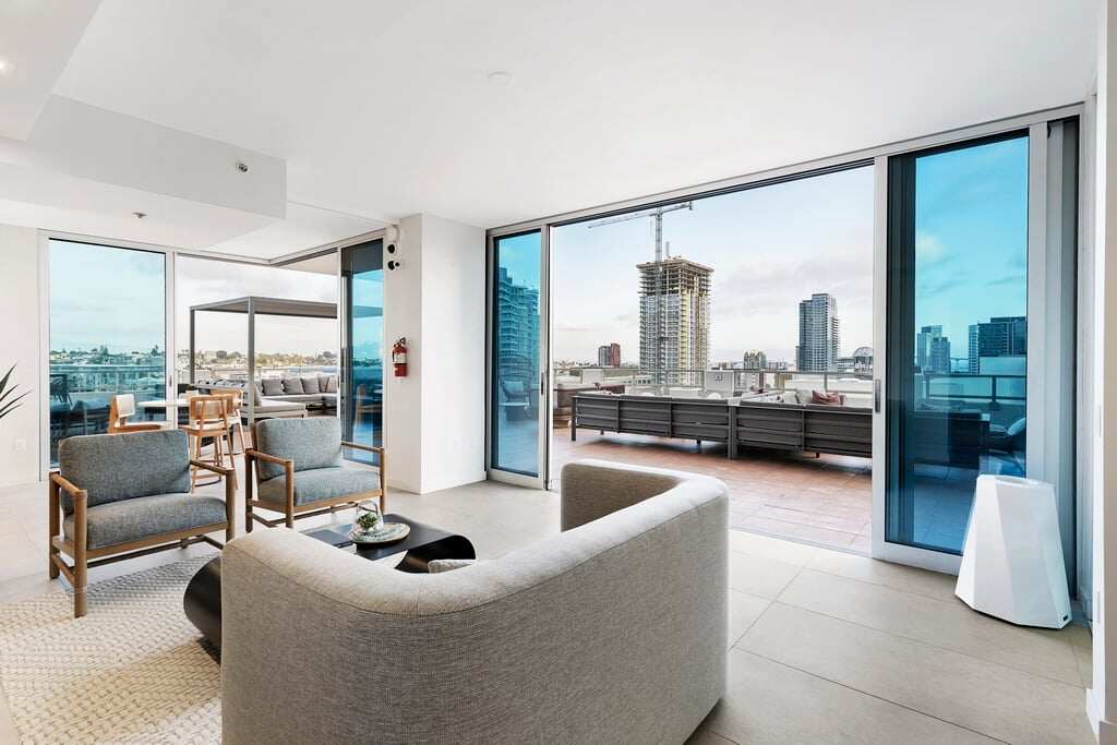 Vantage Pointe 2
