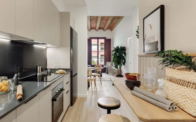 Castell - 2 bedrooms and balcony in Sant Antoni 4