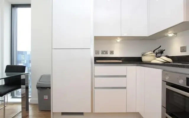 apartment near Centenary Heights,Larkwood Avenue 2