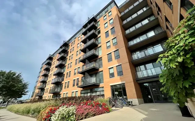 1717 Apartments 0