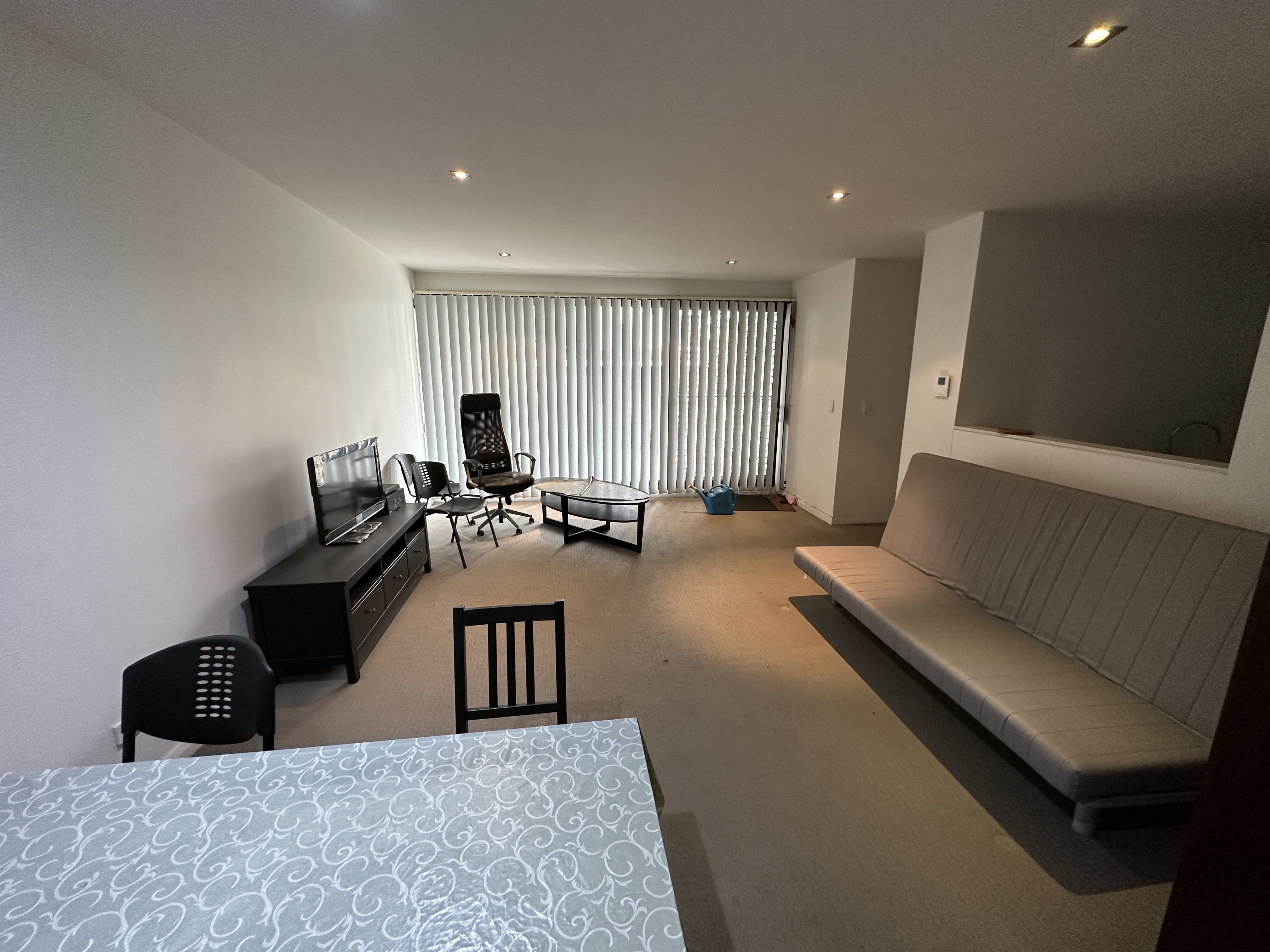 2 Crewe Pl