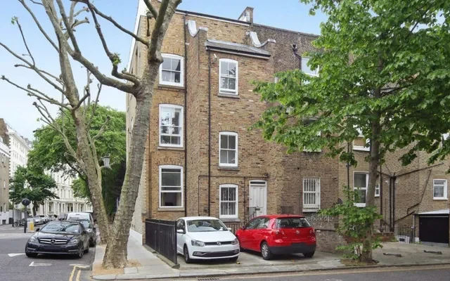 LH-Kempsford Gardens 3