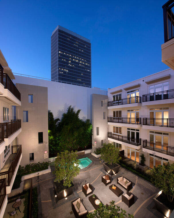 Broadstone Miracle Mile 3