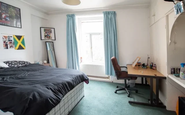 20 West Road, Lancaster 4