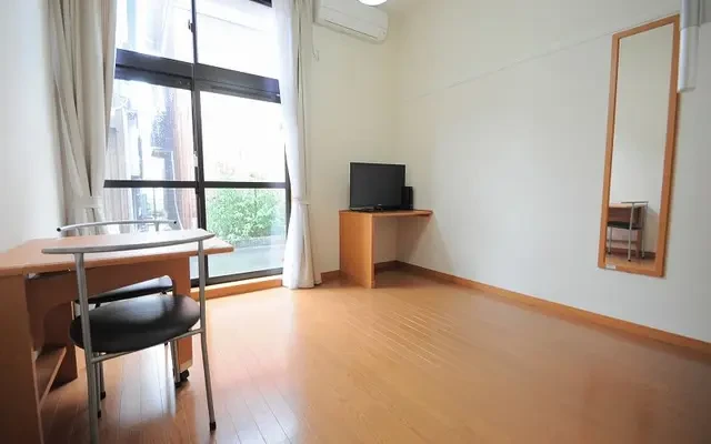 レオパレス西脇ウチダ５号館 - Nishiwaki student accommodation - 107号房间(带独立厨房)
