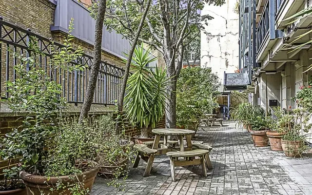Martlett Court 12720# 4