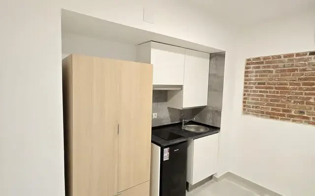 studio in Angel's Gate 1