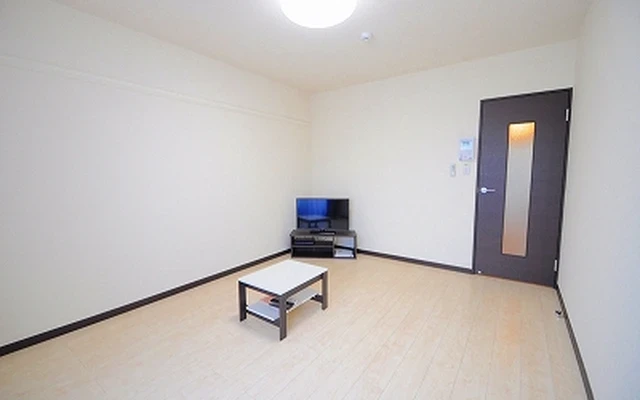 レオネクストパインツリー 2